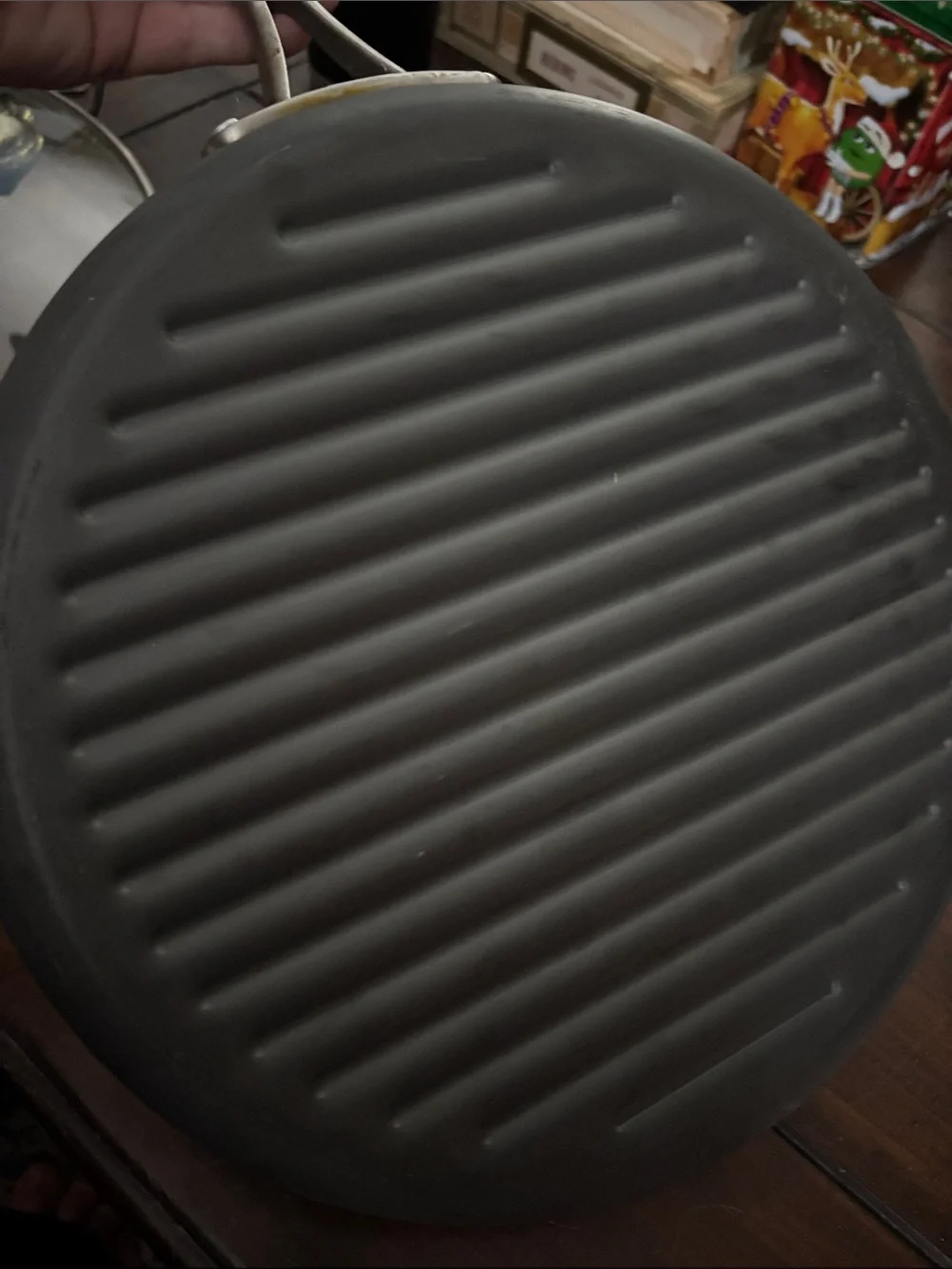 Unsure gray nonstick